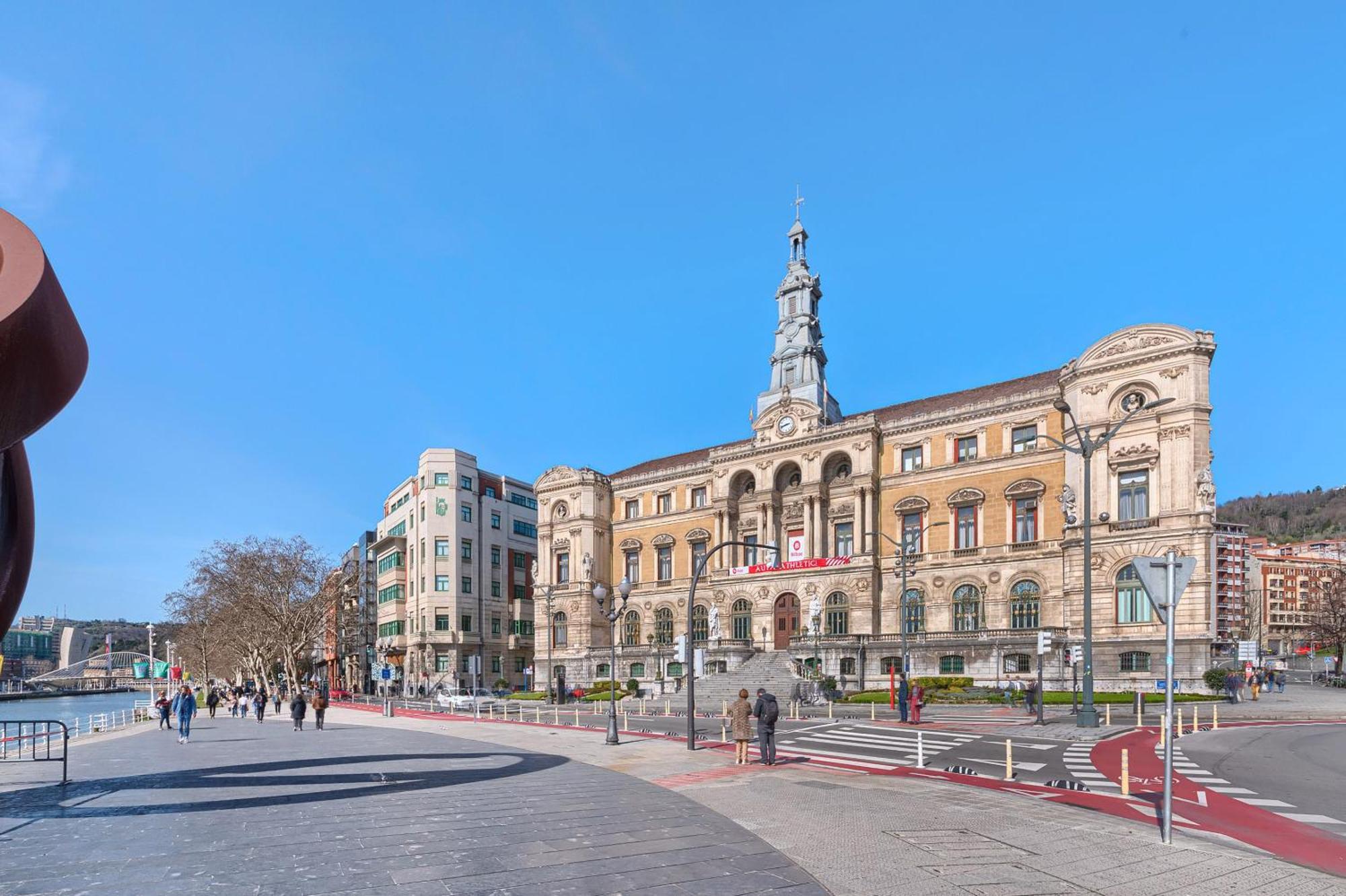 Ayuntamiento Cerca Del Casco Viejo & Parking Apartment Bilbao Exterior photo